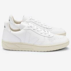 Best reviews of 😀 Promo 😍 Veja Unisex V-10 Leather 👟 👟 Sneaker 🤩 🎉